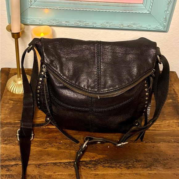 The Sak Black Crossbody Bag with Distressed Leather - Picture 1 of 5